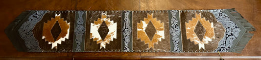 Light Brown/Dark Brown/White Table Runner