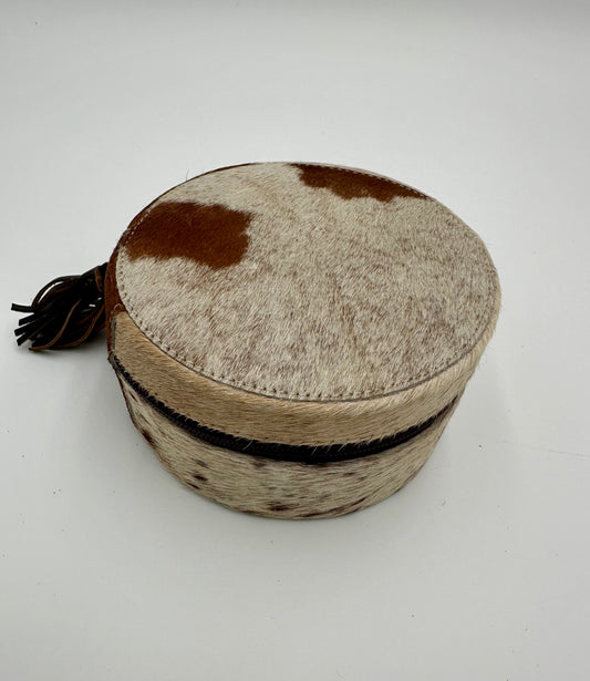 Brown/White Circular Jewelry Box