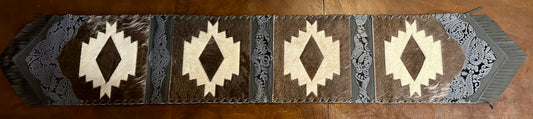 Dark Brown/White Table Runner